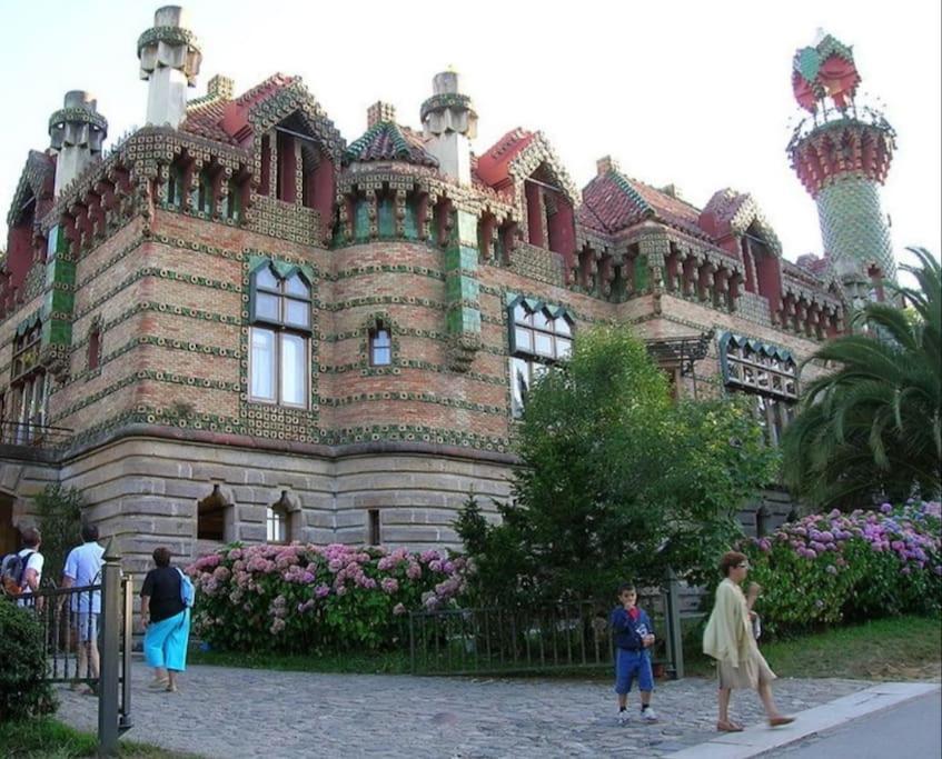 Вилла Mima'S House - La Casa De Mima Комильяс Экстерьер фото