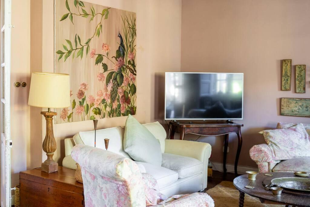 Вилла Mima'S House - La Casa De Mima Комильяс Экстерьер фото