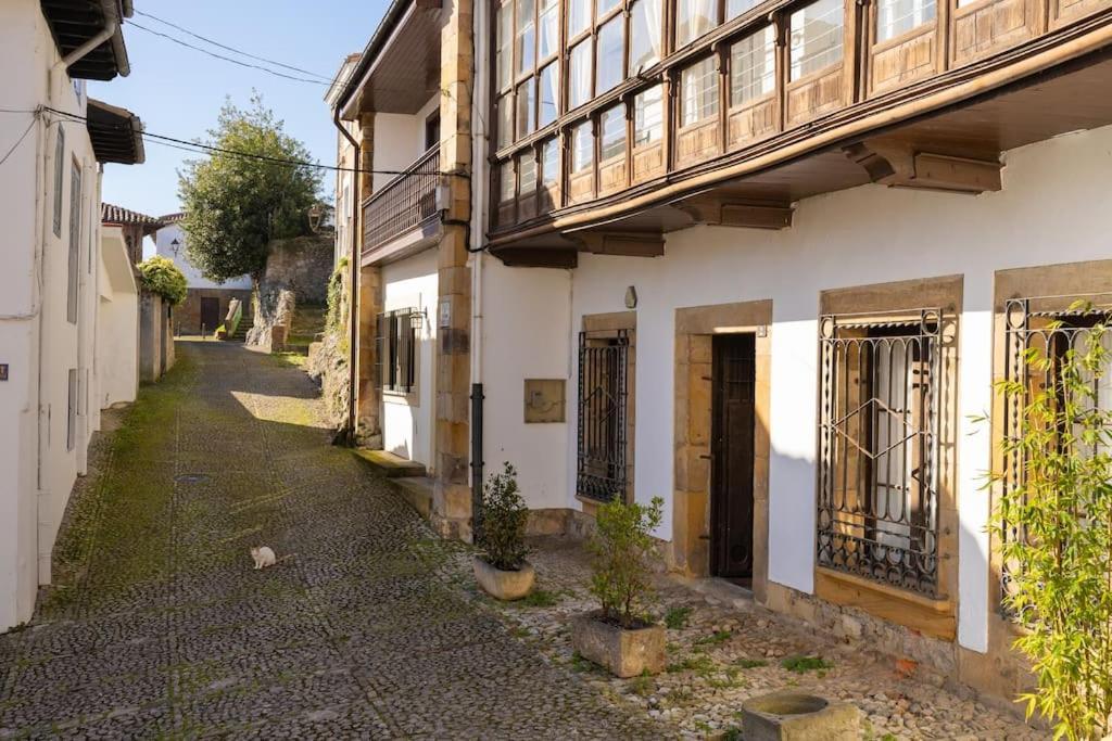 Вилла Mima'S House - La Casa De Mima Комильяс Экстерьер фото